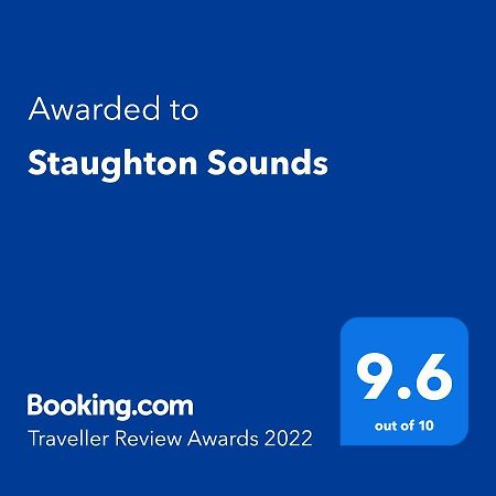 Staughton Sounds Villa Capel Sound Luaran gambar